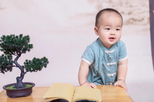 梅州孕妇显怀是几个月